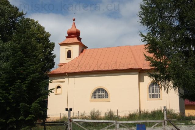 Kostolík na Donovaloch - pekne im bijú zvony